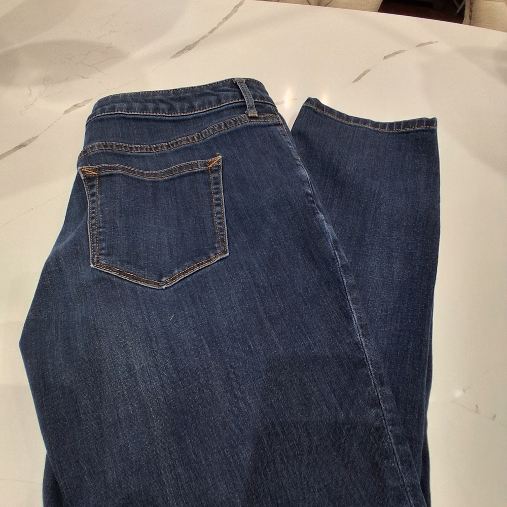 a.n.a Women's Dark Blue Straight Leg Jeans